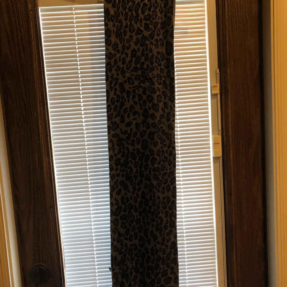 Animal print neck scarf